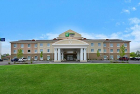 Holiday Inn Express & Suites Utica, an IHG Hotel